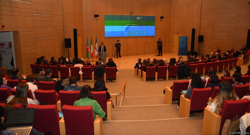 ADA Universitetində “Dünyada İtalyan Dizayn Günü” tədbiri keçirilib (FOTO)