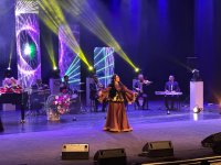 Gəncə Dövlət Filarmoniyasında Aygün Səmədzadənin mahnılarından ibarət konsert izdihamla keçib (FOTO)