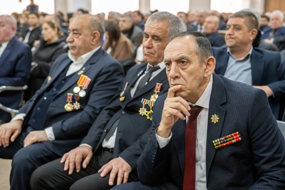 Qondarma rejimdə yüksək rütbələri Ermənistanının hərbi-siyasi rəhbərliyi verirmiş – MƏHKƏMƏ (FOTO)