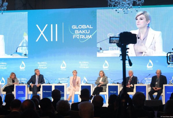 XII Qlobal Bakı Forumunun ikinci günü keçirilib (FOTO)