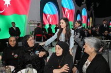 Leyla Əliyeva və Arzu Əliyeva şəhid anaları ilə iftar məclisində iştirak ediblər (FOTO)