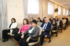 Səhiyyə Nazirliyində Azərbaycanda sağlamlıq turizminin davamlı inkişafının təmin edilməsi məqsədilə yaradılan İşçi qrupunun növbəti iclası keçirilib (FOTO)