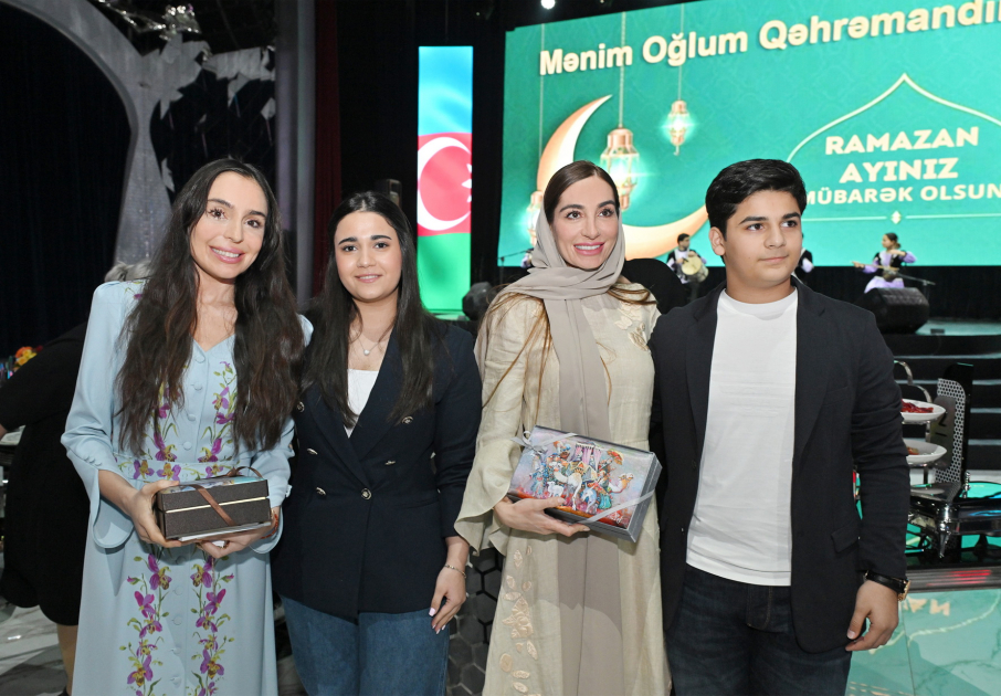 Leyla Əliyeva və Arzu Əliyeva şəhid anaları ilə iftar məclisində iştirak ediblər (FOTO)