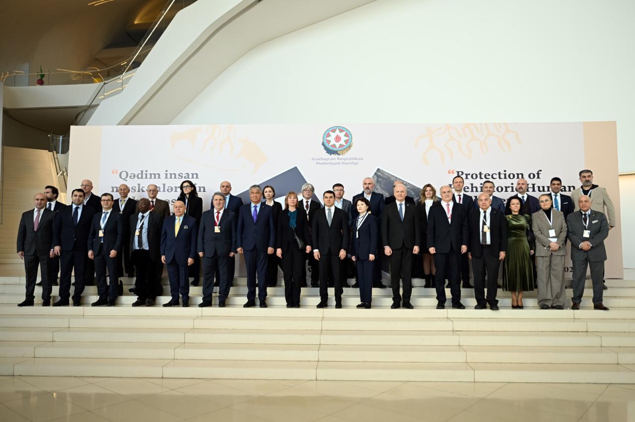 Bakıda “Qədim insan məskənlərinin mühafizəsi: təhdidlər və müasir yanaşmalar” mövzusunda beynəlxalq elmi konfrans keçirilib (FOTO)