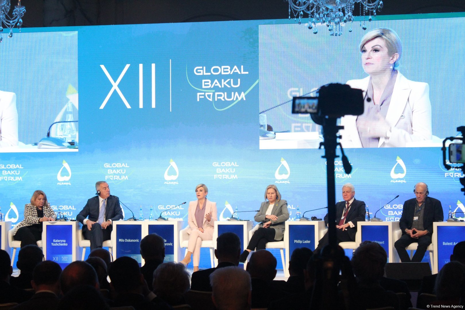 XII Qlobal Bakı Forumunun ikinci günü keçirilib (FOTO)