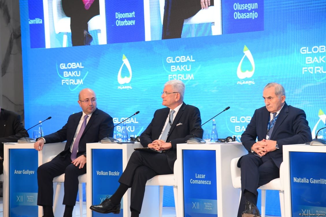 Qlobal Bakı Forumunda “Sülh naminə bərpa: münaqişədən sonrakı inkişaf və regional sabitlik” mövzusunda panel müzakirəsi keçirilib (FOTO) (ƏLAVƏ OLUNUB)