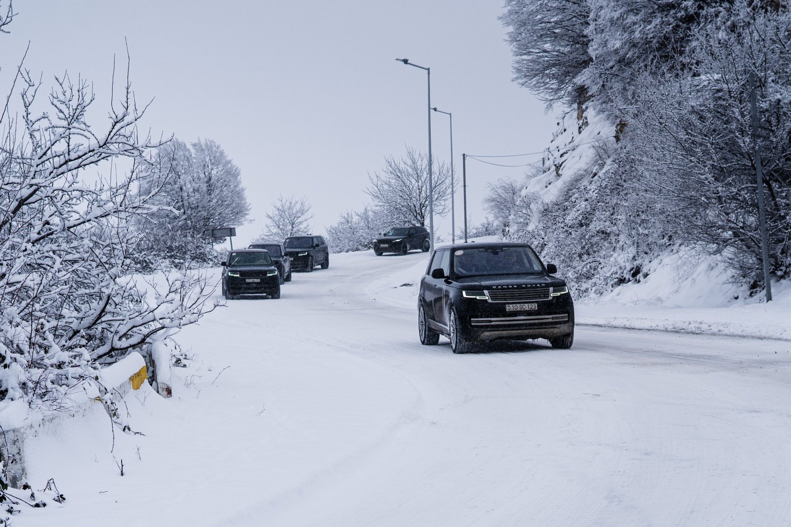 Range Rover Tur: Qar Fırtınasında Unudulmaz Səyahət! (FOTO)