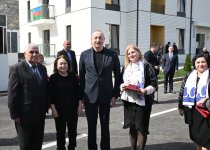 Prezident İlham Əliyev və Birinci xanım Mehriban Əliyeva Suqovuşanda yaşayış kompleksinin istifadəyə verilməsi mərasimində iştirak ediblər (FOTO/VİDEO) (YENİLƏNİB)