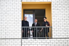 Prezident İlham Əliyev və Birinci xanım Mehriban Əliyeva Suqovuşanda yaşayış kompleksinin istifadəyə verilməsi mərasimində iştirak ediblər (FOTO/VİDEO) (YENİLƏNİB)
