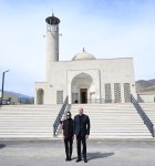 Prezident İlham Əliyev və Birinci xanım Mehriban Əliyeva Suqovuşanda məscidin açılışında iştirak ediblər (FOTO/VİDEO) (YENİLƏNİB)