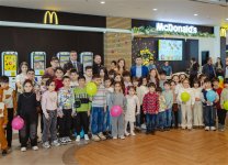 “McDonald’s Azərbaycan” və DSMF şəhid və qazi övladları üçün Novruz bayramı tədbiri təşkil etdi (FOTO)