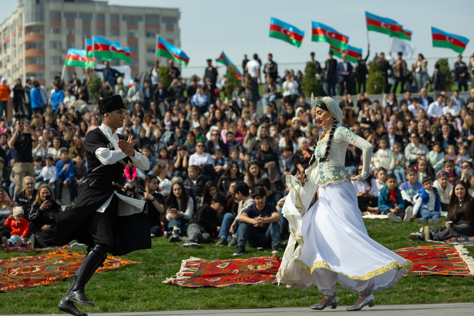 Paytaxtda möhtəşəm Novruz şənliyi (FOTO)