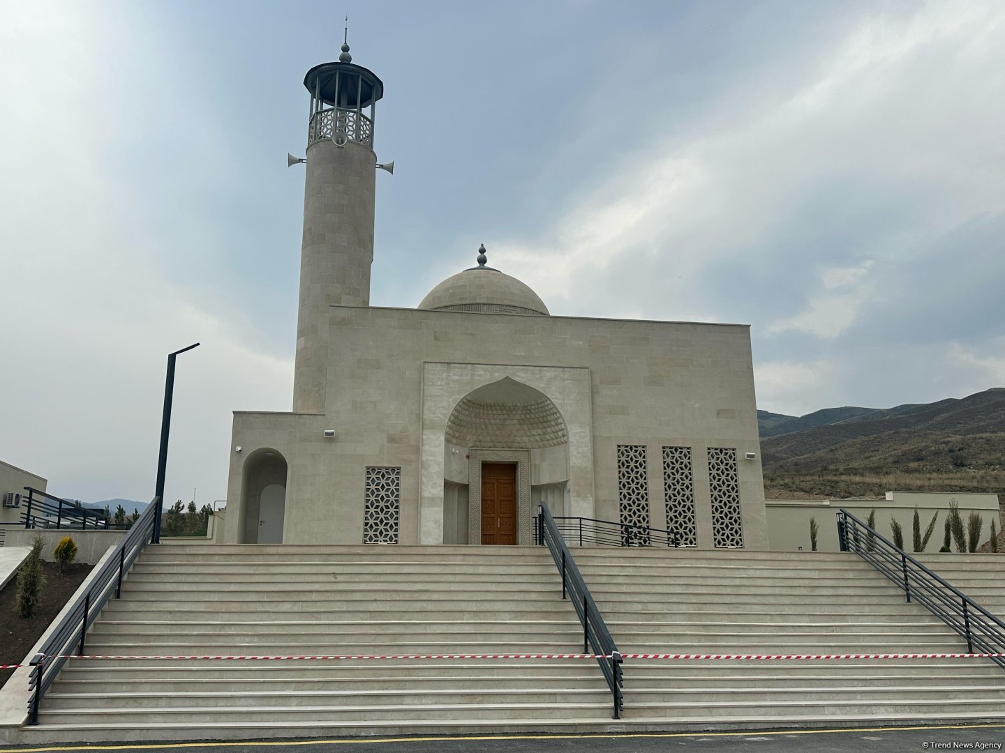 Suqovuşan məscidində eyni vaxtda 100-ə yaxın insan ibadət edə biləcək (FOTO)