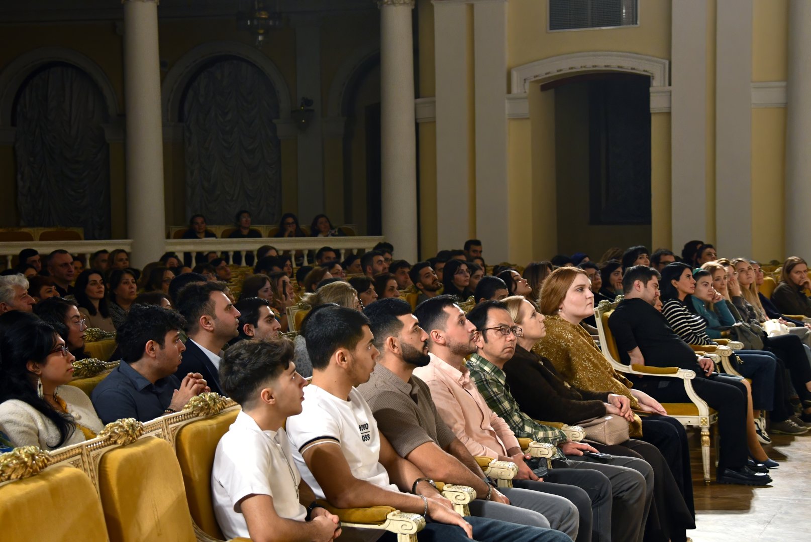 Dövlət Simfonik Orkestrinin Novruz bayramına həsr olunmuş konserti olub (FOTO)