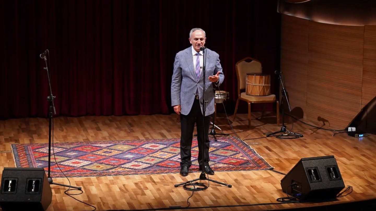 “Yenə gəldi yaz ayları” adlı aşıq musiqisindən ibarət konsert olub (FOTO)