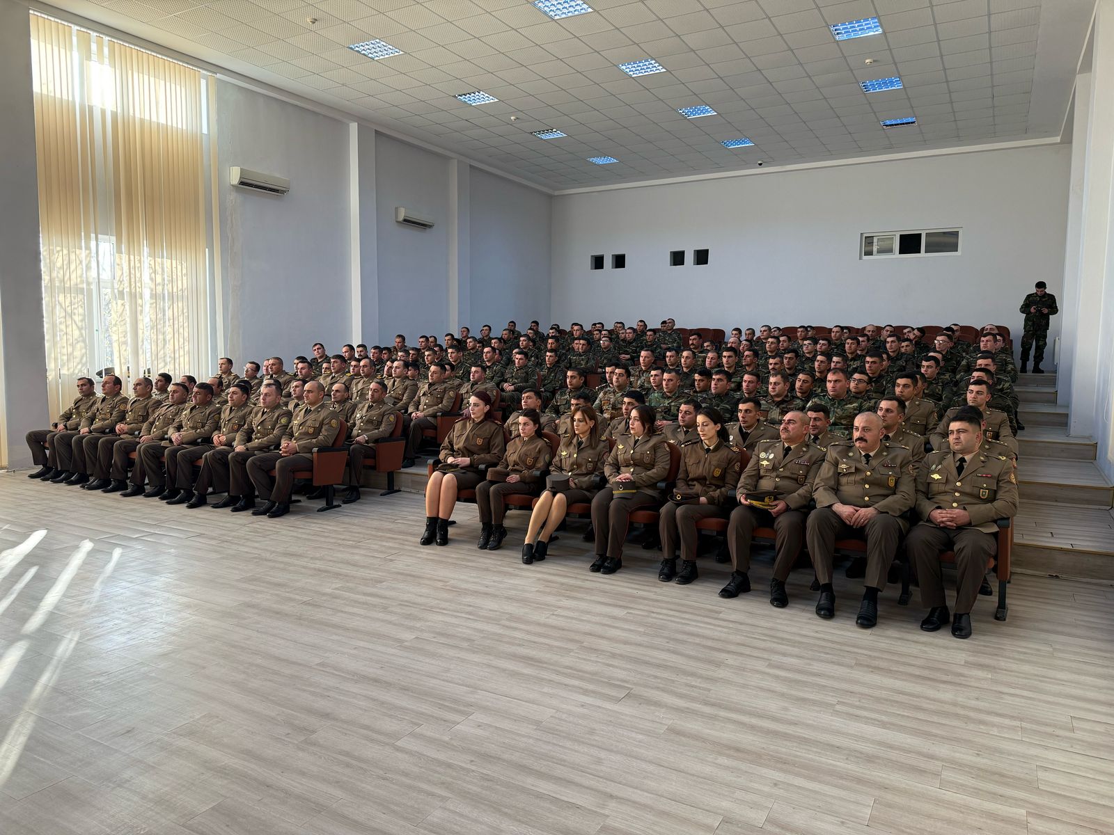 Hərbi Prokurorluq işçiləri Novruz bayramı və hüquqi maarifləndirmə ilə əlaqədar hərbi hissələrdə olublar (FOTO)