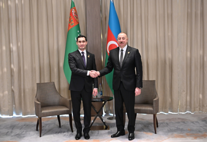 Sərdar Berdiməhəmmədov Prezident İlham Əliyevi Ramazan bayramı münasibəti ilə təbrik edib