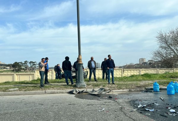 Bakıda iki "Ford" toqquşdu