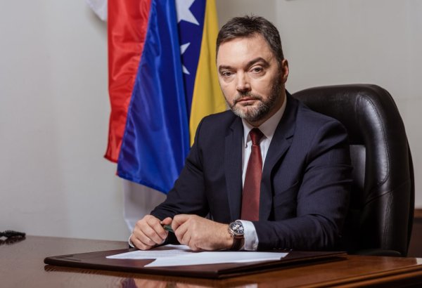 Bosniya və Herseqovinanın əsas prioriteti dekarbonizasiya proseslərini tətbiq etməklə enerji sabitliyini təmin etməkdir - Nazir