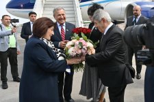 Sahibə Qafarova Özbəkistana işgüzar səfərə gedib (FOTO)
