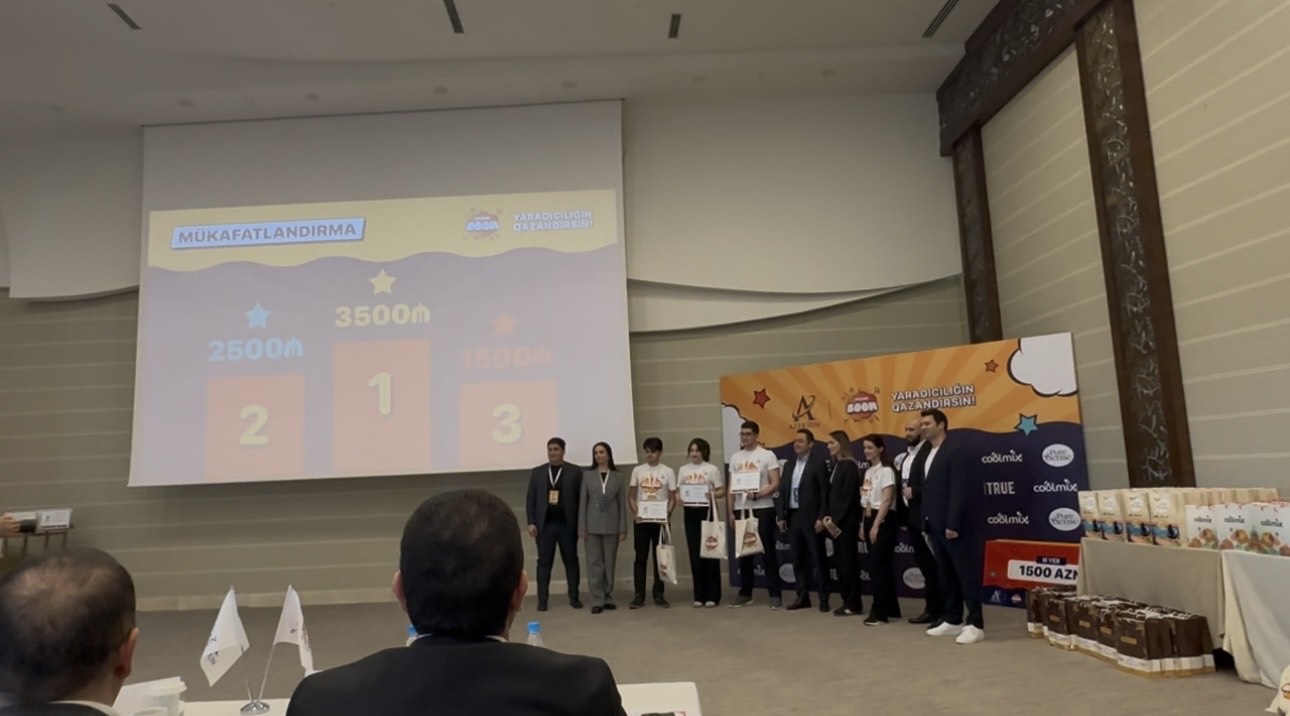 UNEC-in 3 komandası “BRAND BOOM” marketinq müsabiqəsinin qalibi oldu (FOTO)