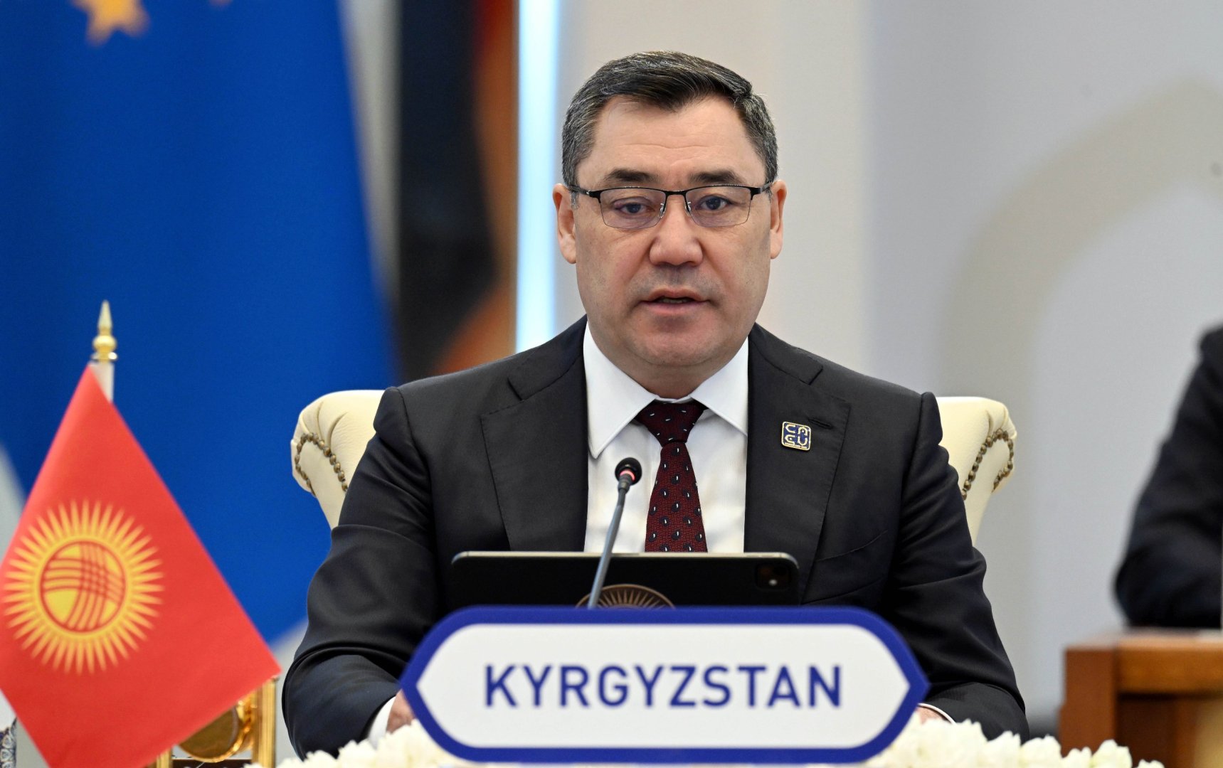 Çin-Qırğızıstan-Özbəkistan dəmir yolunun tikintisi TDT ölkələrinin nəqliyyat əlaqələrini yaxşılaşdıracaq - Japarov
