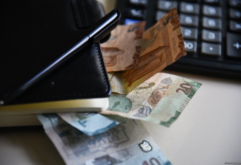 Azərbaycanda atasının kredit borcu övladına qaldı: Mütəxəssis səbəbi izah etdi