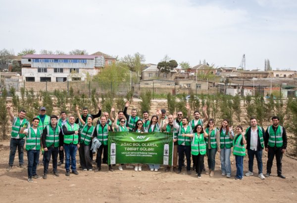 ADY-nin 145 illiyinə həsr olunmuş ağacəkmə aksiyası keçirilib (FOTO)