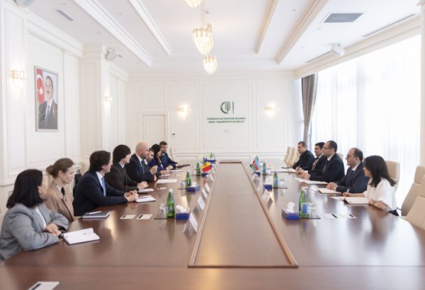 Azərbaycan Moldova ilə kənd təsərrüfatı sahəsində müasir texnologiyaların transferi məsələsini müzakirə edib (FOTO)