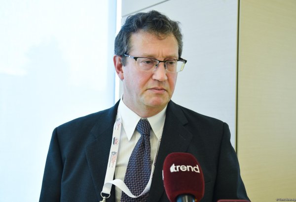 Azərbaycan və Ermənistan arasında sülh sazişinin imzalanması regionun çiçəklənməsini təmin edəcək - Sent-Endrüz Universitetinin professoru (ÖZƏL)