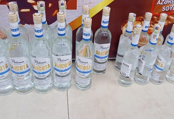 Salyanda marketdə saxta spirtli içkilər aşkarlanıb (FOTO)