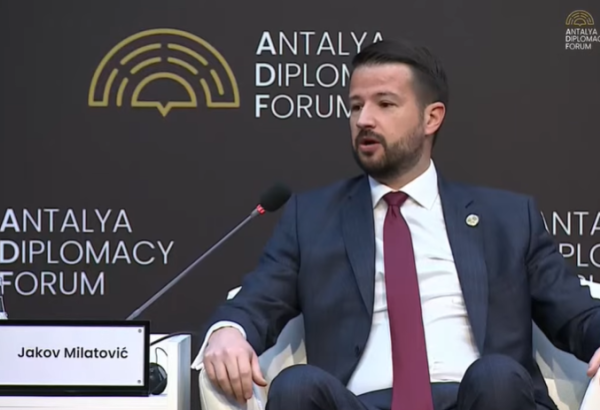 Monteneqro Balkan ölkələri ilə Türkiyə arasında daha sıx əməkdaşlığa çağırır