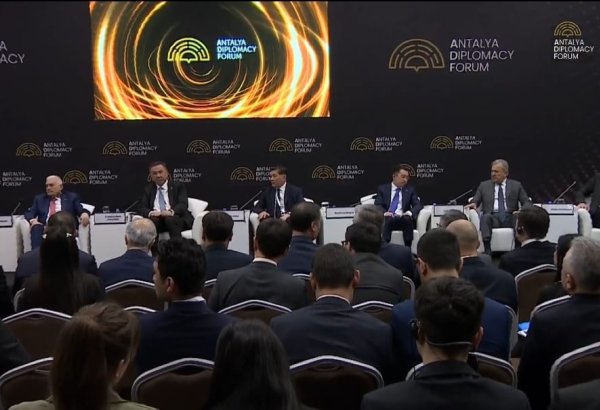 TDT-nin ÜDM-i 2,1 trilyon dolları ötüb – Kubanıçbek Ömüralıyev