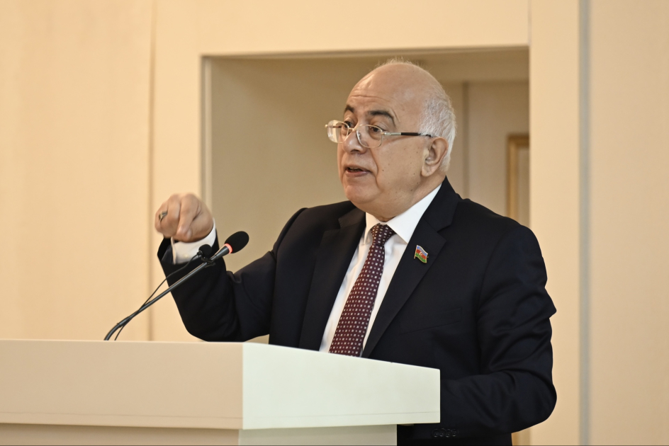 “Azərbaycanın İkinci Dünya savaşında rolu” mövzusunda konfrans keçirilib (FOTO)