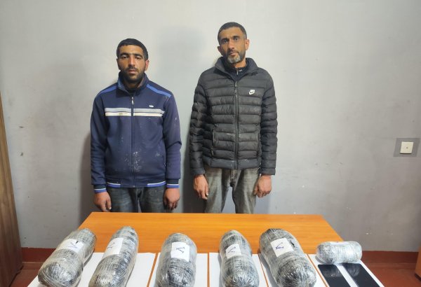 Ölkəyə külli miqdarda narkotik vasitəni keçirməyə cəhd göstərən şəxslər saxlanıldı (FOTO)