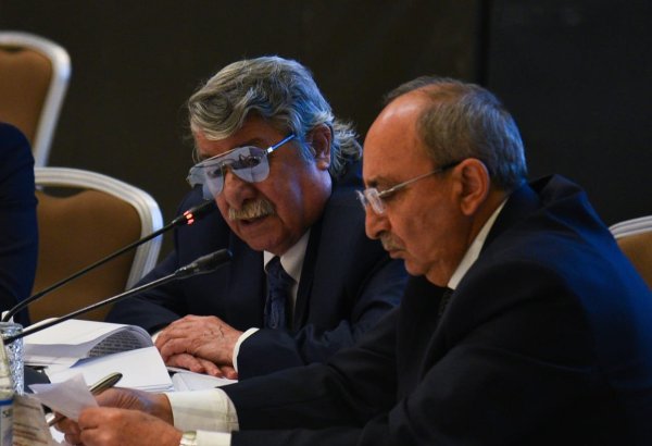 Əqli Mülkiyyət Agentliyinin sədri erməni saxtakarlıqlarının və plagiatçılığının ifşasına dair faktları açıqlayıb