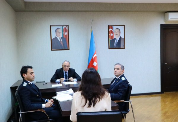 Baş prokuror paytaxtın Sabunçu rayonunda vətəndaşları qəbul edib (FOTO)