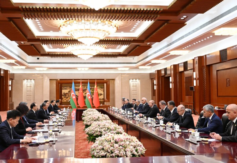 Prezident İlham Əliyev Çin Dövlət Şurasının Baş naziri ilə görüşüb (FOTO)
