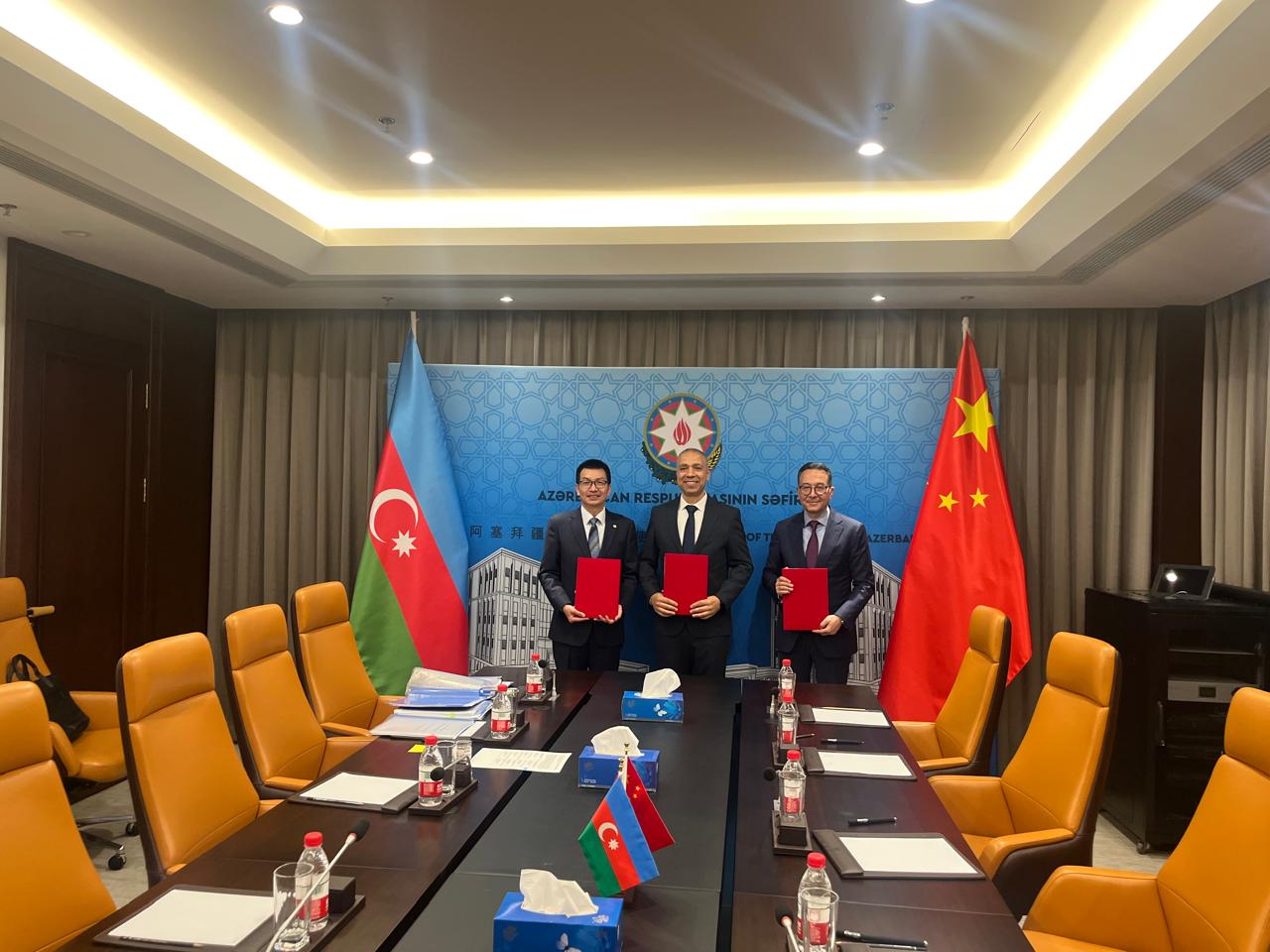 Çin şirkətləri ilə “yaşıl enerji” üzrə 6 sənəd imzalanıb (FOTO)