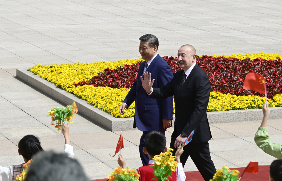Çin Xalq Respublikasında Prezident İlham Əliyevin rəsmi qarşılanma mərasimi olub (FOTO/VİDEO)