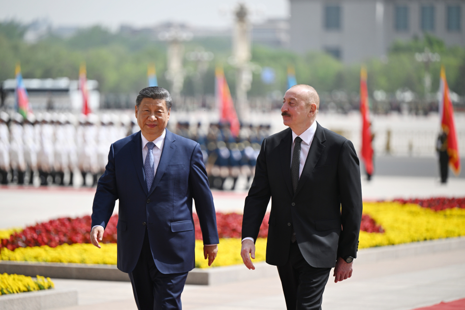 Çin Xalq Respublikasında Prezident İlham Əliyevin rəsmi qarşılanma mərasimi olub (FOTO/VİDEO)
