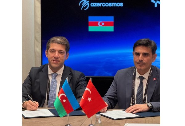 Azərkosmos və Türksat arasında Anlaşma Memorandumu imzalanıb (FOTO)
