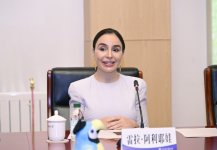 Heydər Əliyev Fondunun vitse-prezidenti Leyla Əliyeva Pekin Xarici Dillər Universitetində tələbələrlə görüşüb (FOTO)