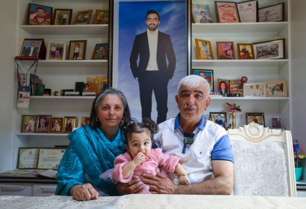 Yeganə övladı  şəhid olan Balaxanı neftçisinin ailəsində yenidən uşaq səsi gəlir (FOTO)