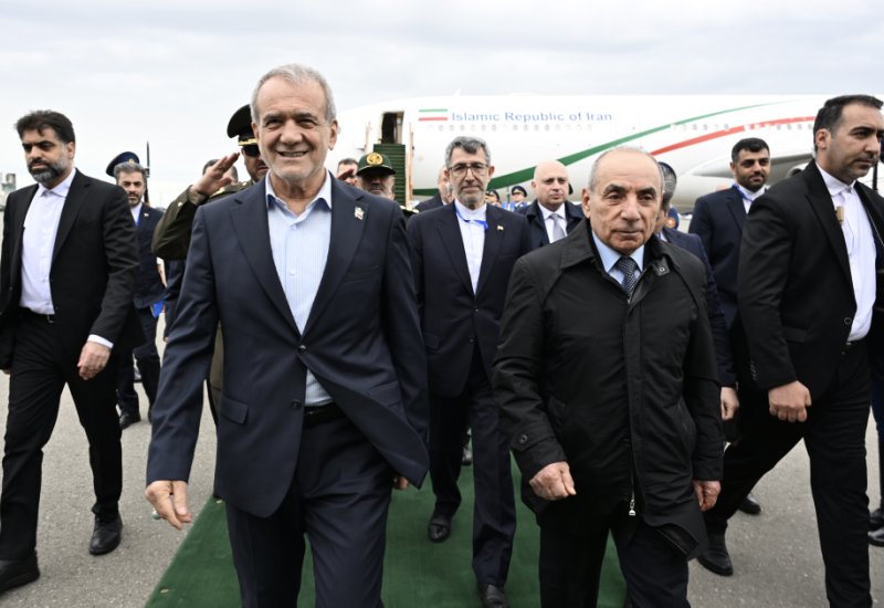 İran Prezidenti Məsud Pezeşkian Azərbaycana rəsmi səfərə gəlib (FOTO)