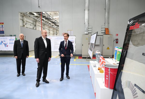 Prezident İlham Əliyev Sumqayıt Kimya Sənaye Parkında bir sıra müəssisələrin açılışını edib (FOTO/VİDEO)