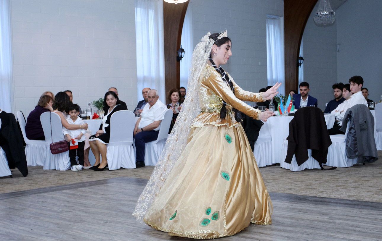 Azərbaycan mədəniyyəti Kanadada uğurla təbliğ edilib (FOTO)