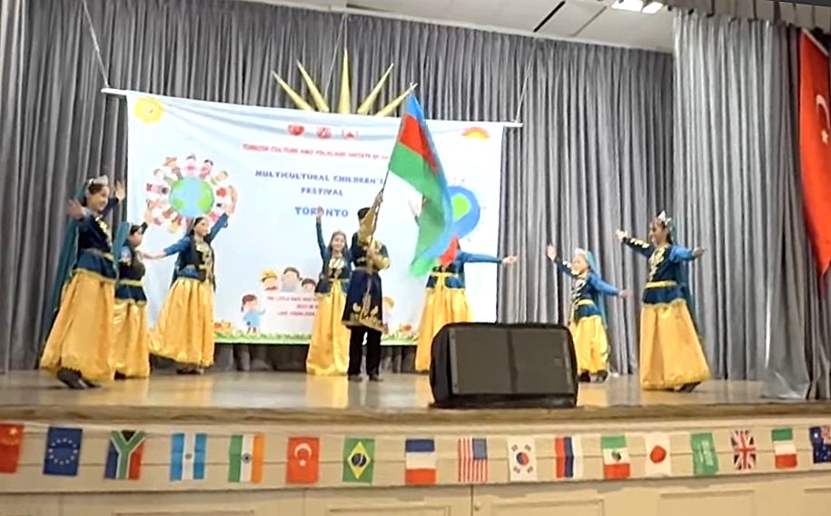 Azərbaycan mədəniyyəti Kanadada uğurla təbliğ edilib (FOTO)
