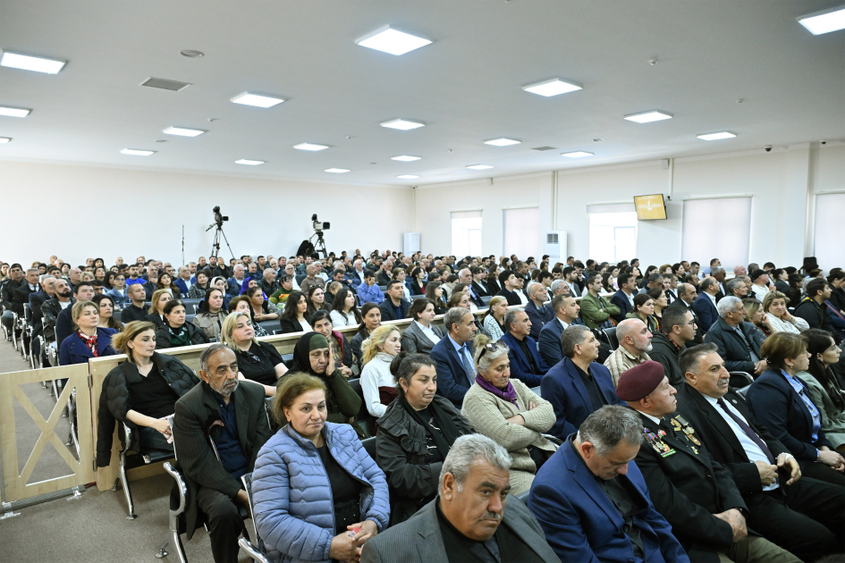 Ermənistan silahlı qüvvələrinin Qaradağlı kəndini işğal etməsi, azərbaycanlıları vəhşicəsinə qətlə yetirməsi, işgəncə verməsi ilə bağlı sənədlər məhkəmədə tədqiq olunub (FOTO)