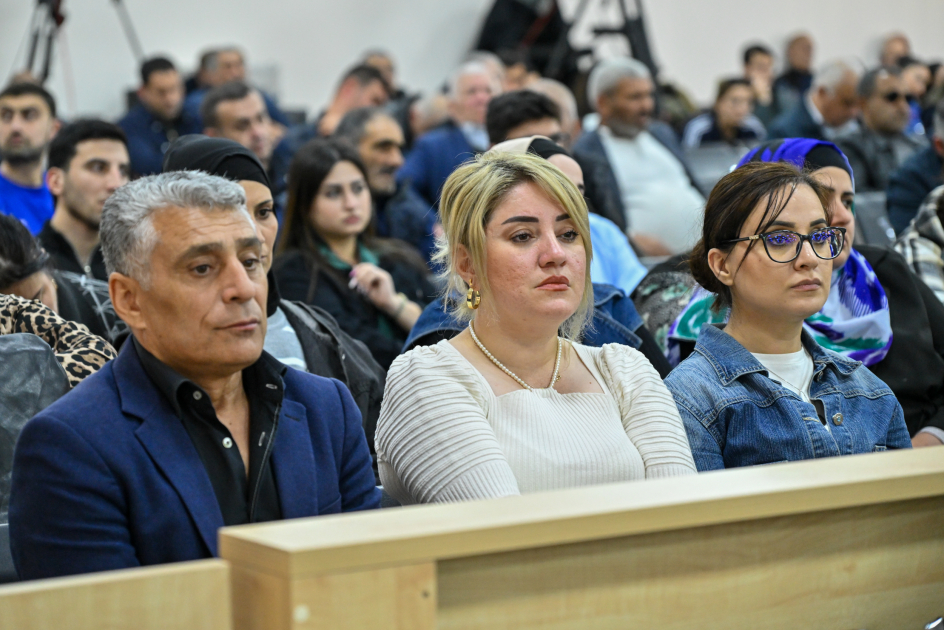 Ermənistan silahlı qüvvələrinin Qaradağlı kəndini işğal etməsi, azərbaycanlıları vəhşicəsinə qətlə yetirməsi, işgəncə verməsi ilə bağlı sənədlər məhkəmədə tədqiq olunub (FOTO)